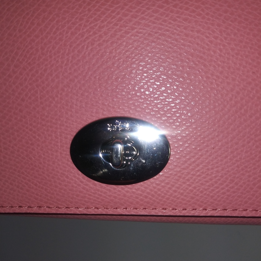 Coach Pink Crossbody / Wallet NWT - Picture 8 of 11
